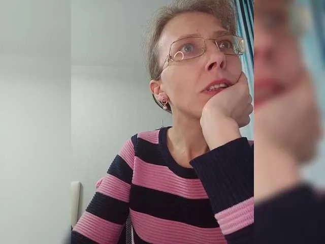 Freechat -queen-margo- on BongaCams