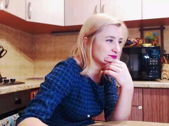 Freechat alya555 on BongaCams