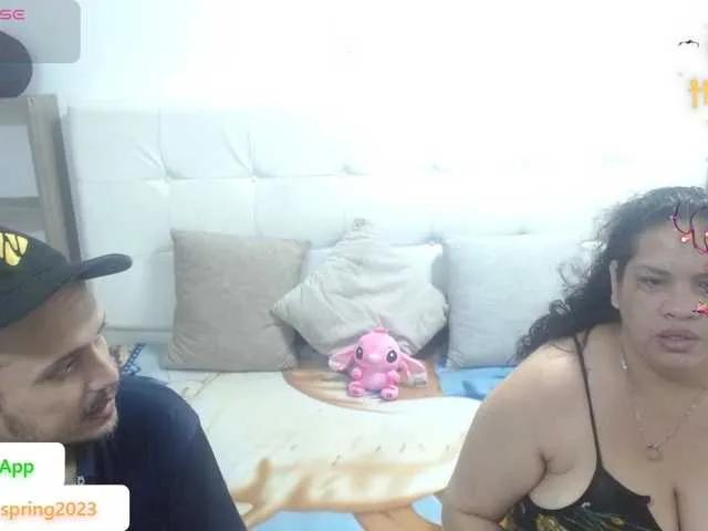 Freechat CandyandJhon on BongaCams