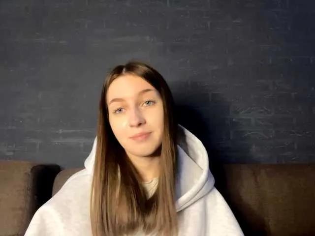 DeberaWarsham — I love teasing, eye contact, and playful energy. When someone makes me laugh, whispers something naughty, or takes control in a confident way --- that drives me crazy. I adore passion, attention, and a slow, delicious build-up of desire.