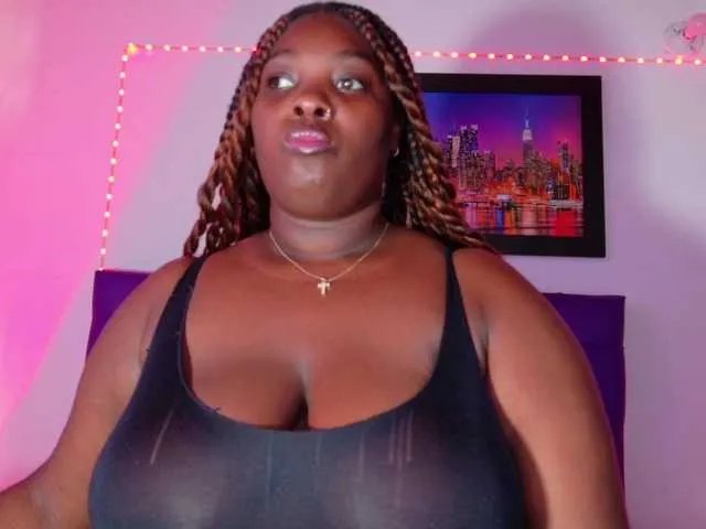 Freechat ebony-NeighborMoans on BongaCams