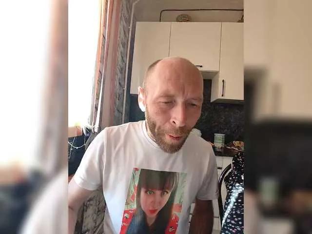 Freechat Innokentiy449 on BongaCams