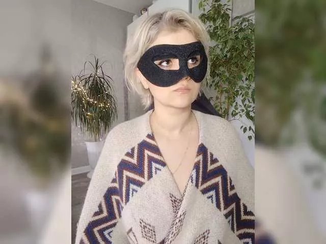 Freechat LOVEMENOW23 on BongaCams