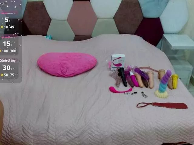 Freechat marianabbw on BongaCams