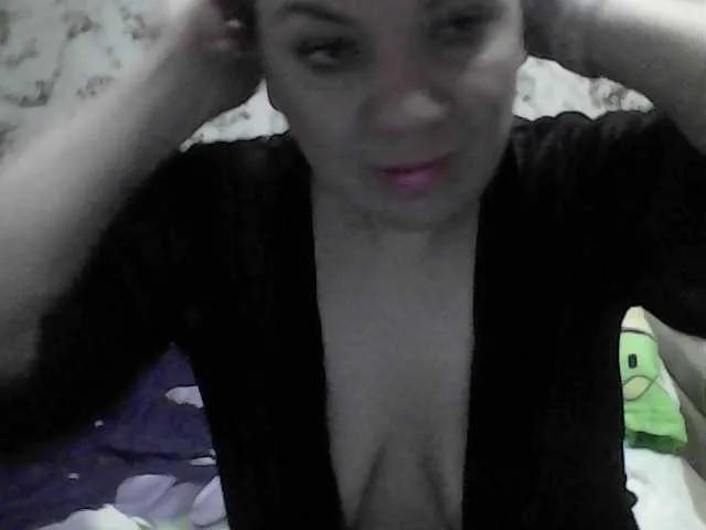 Freechat Marinade on BongaCams