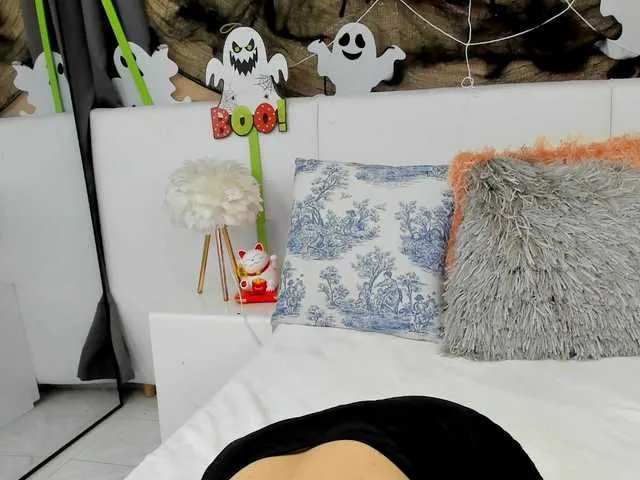 Freechat miadunoff on BongaCams