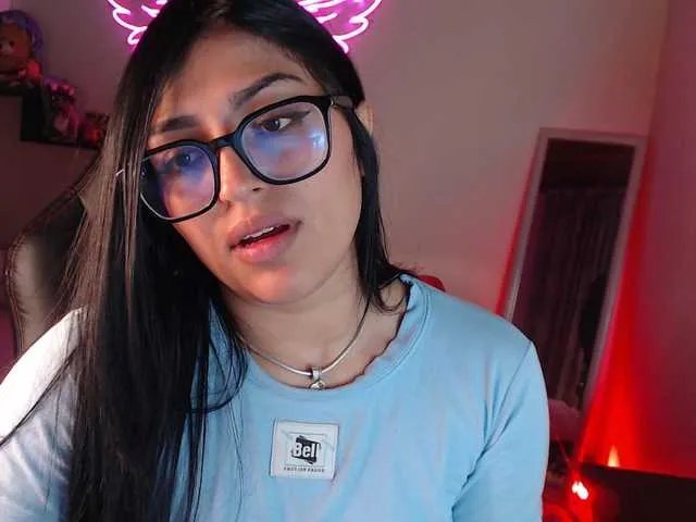 Freechat Missdennise on BongaCams