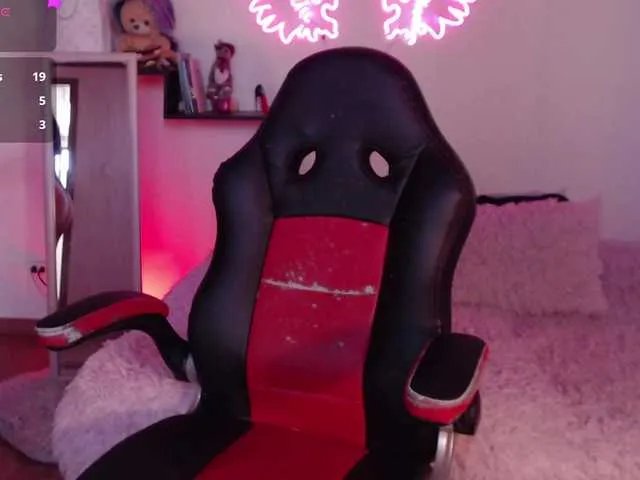 Freechat Missdennise on BongaCams