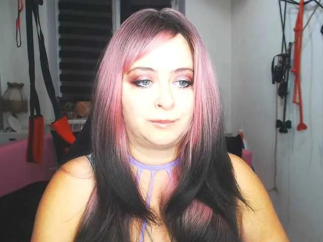 Freechat missGODDESS on BongaCams