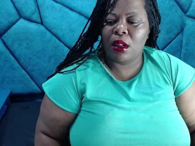 Freechat ShantalBBW on BongaCams