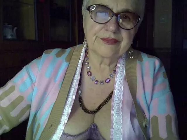 Freechat SweetCherry00 on BongaCams