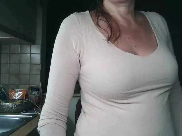 Freechat UllimOhi on BongaCams