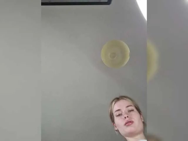 Freechat VladaMais on BongaCams