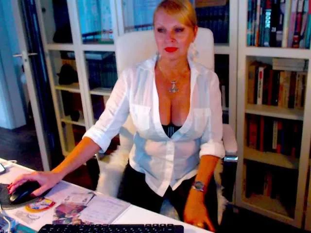 Freechat xxangelcatxx on BongaCams