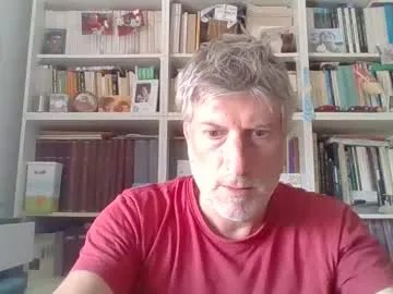 Freechat 22esserre on Chaturbate