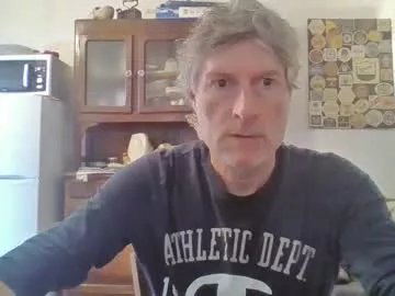 Freechat 22esserre on Chaturbate