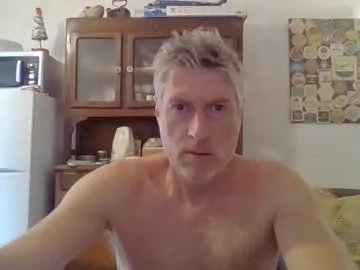 Freechat 22esserre on Chaturbate