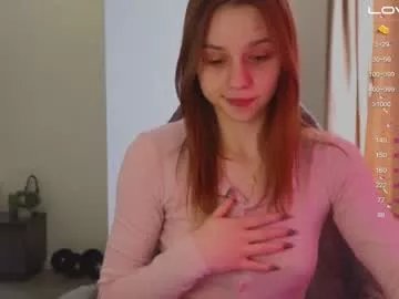 Freechat agnessi_ on Chaturbate