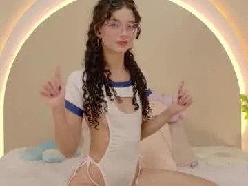 Private alicee_rodriguez on Chaturbate