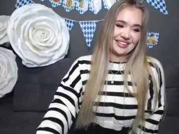 Freechat anastacyyellig on Chaturbate