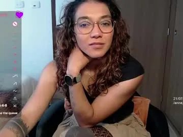 Freechat anna_dlove_cam on Chaturbate