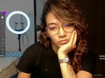 Freechat anna_dlove_cam on Chaturbate