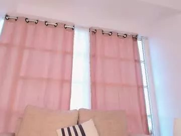 Freechat ari_es on Chaturbate