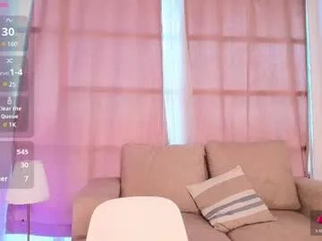 Freechat ari_es on Chaturbate