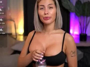 Freechat audreyzanne on Chaturbate