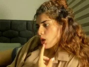 Freechat chantal_leon on Chaturbate