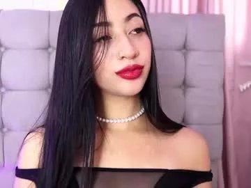 Freechat charlotterusso on Chaturbate