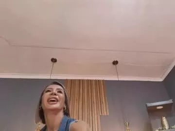 Freechat christiekroes on Chaturbate