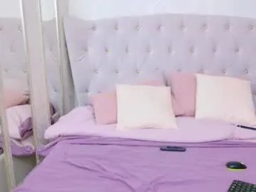 Freechat damn_bae__ on Chaturbate