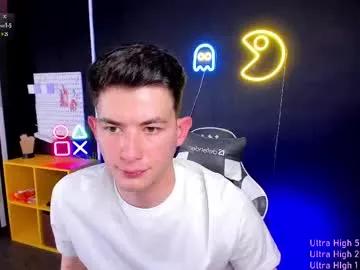 Freechat danny__magic on Chaturbate