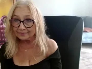 Freechat desiresofia on Chaturbate
