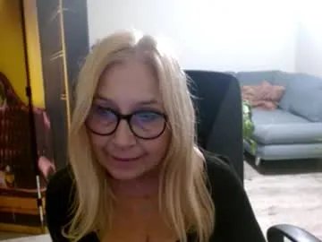 Freechat desiresofia on Chaturbate