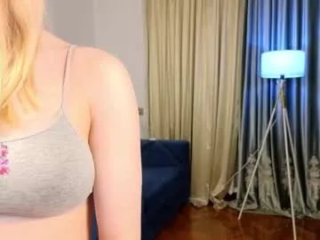 Freechat elswythbareford on Chaturbate