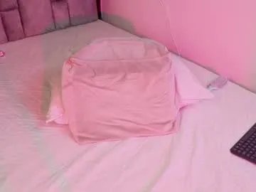 Freechat emmi_collins on Chaturbate