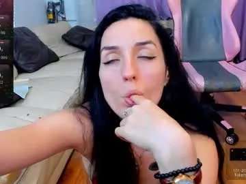 Freechat ericabunny on Chaturbate