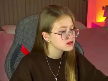 Freechat evemundie on Chaturbate