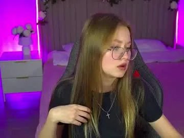 Freechat evemundie on Chaturbate