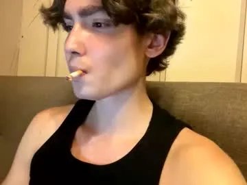 Freechat faustfrost on Chaturbate