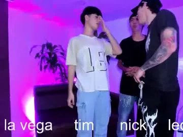 Freechat handsomeboys19 on Chaturbate