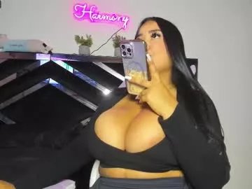 Freechat harmony_bigbreasts on Chaturbate