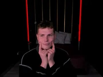 Freechat hector_spector on Chaturbate