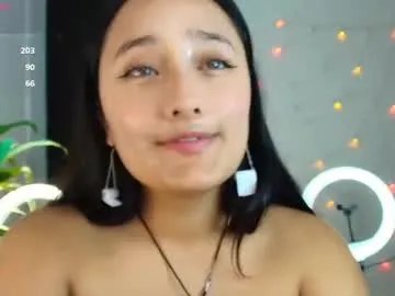 Freechat hinata_21_ on Chaturbate