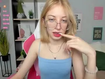 Freechat inferno_mia on Chaturbate