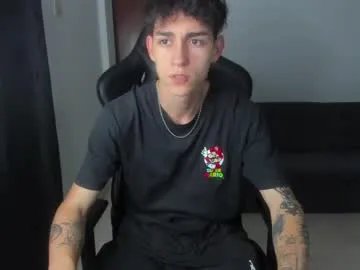 Freechat joshmiller_ on Chaturbate