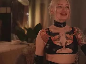 Freechat kinkylina_ on Chaturbate