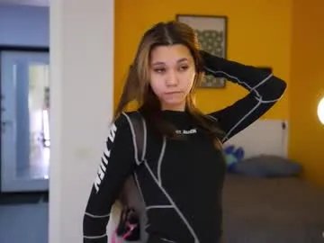 Freechat kissmesloww on Chaturbate